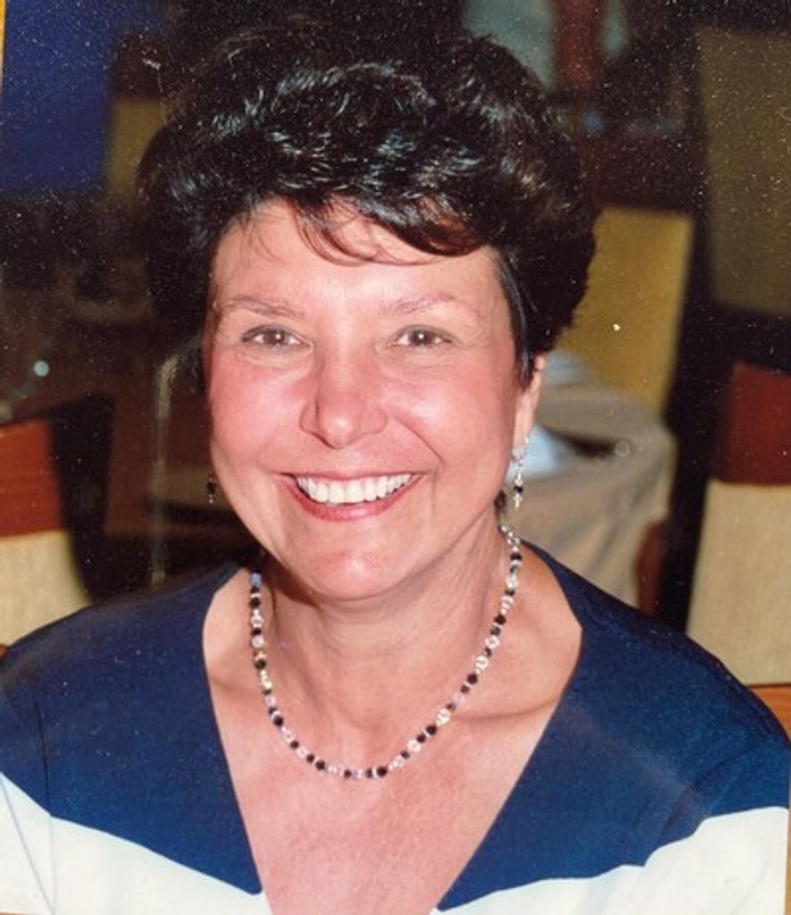 Carolyn Greco Wiatrolik