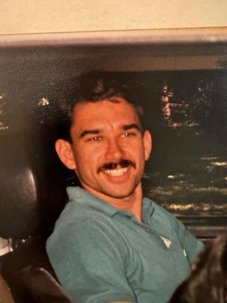 Arlen Robert Olson Profile Photo