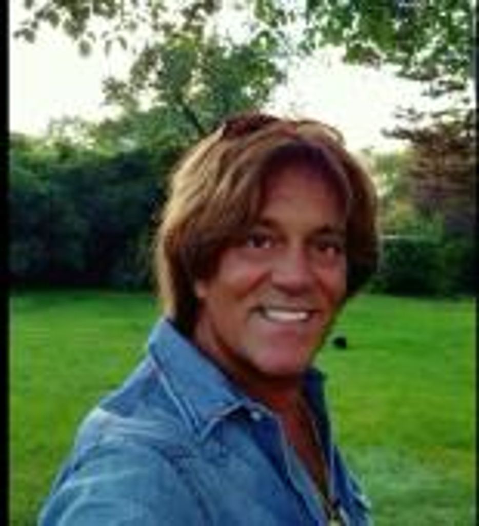 Anthony Bartuch Profile Photo