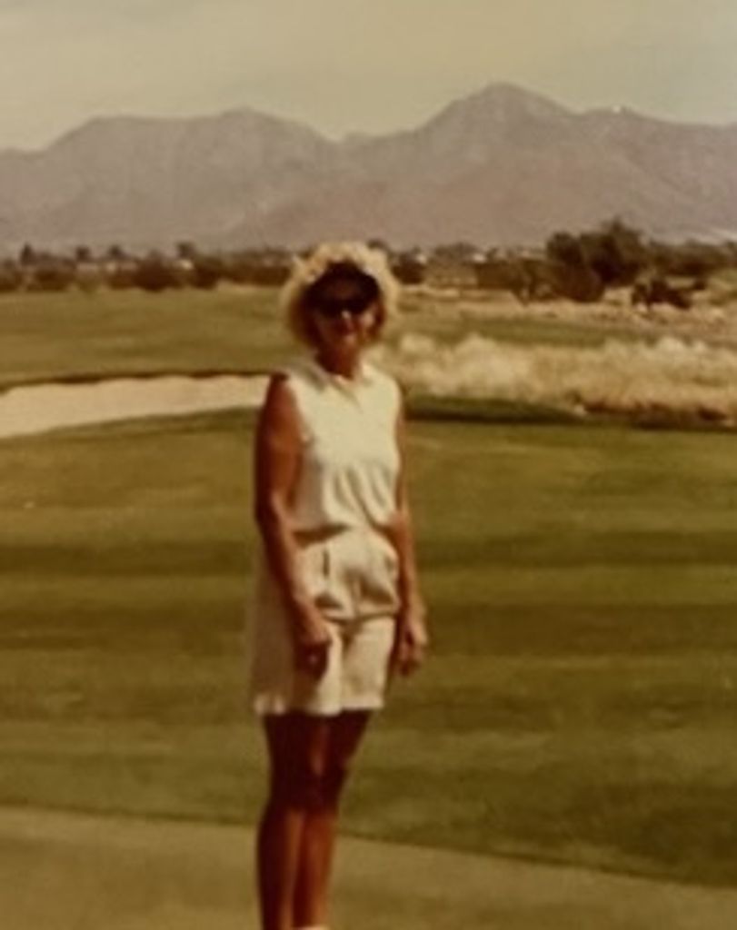 Deborah "Debbie" (Bradford)  Davis