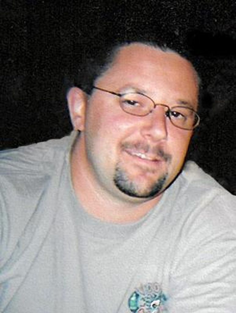 Michael James Vandersnick Profile Photo