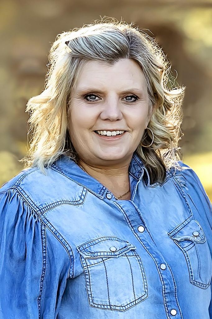 Kelly Dawn Dial Profile Photo