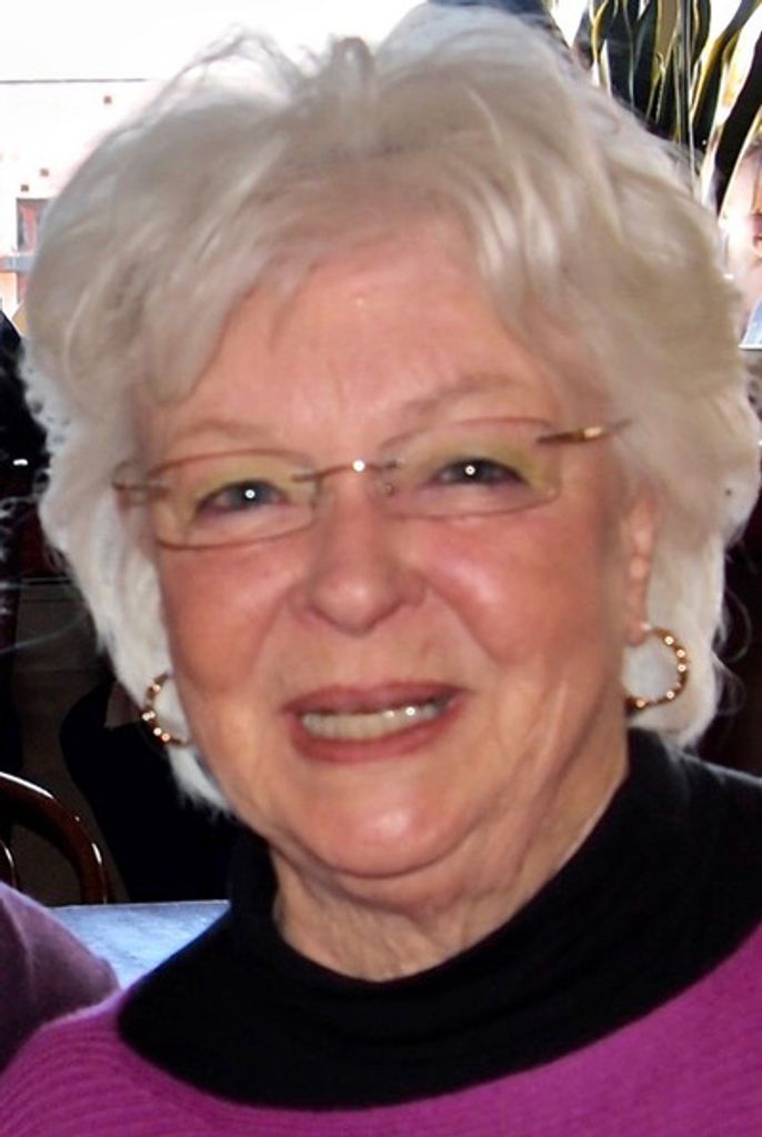 Mary Yvonne "Vonnie" Luksza