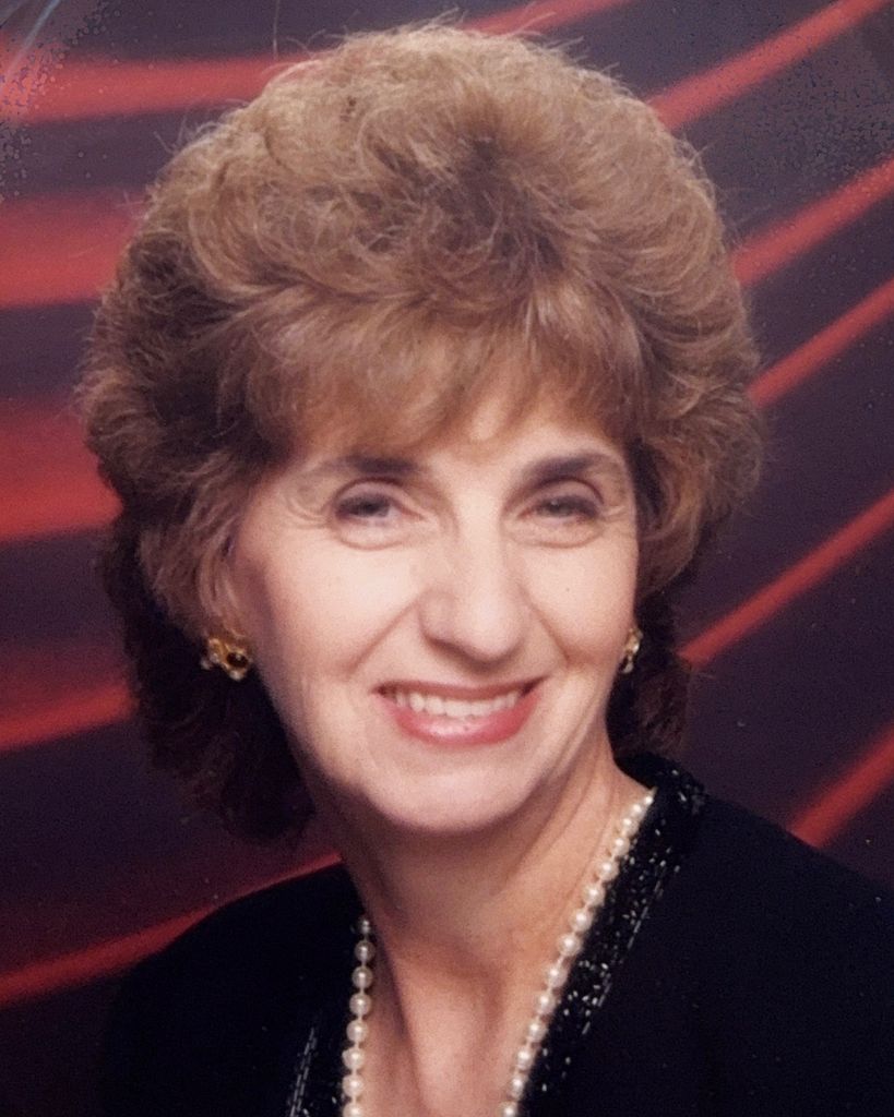 Linda Hess Long Profile Photo