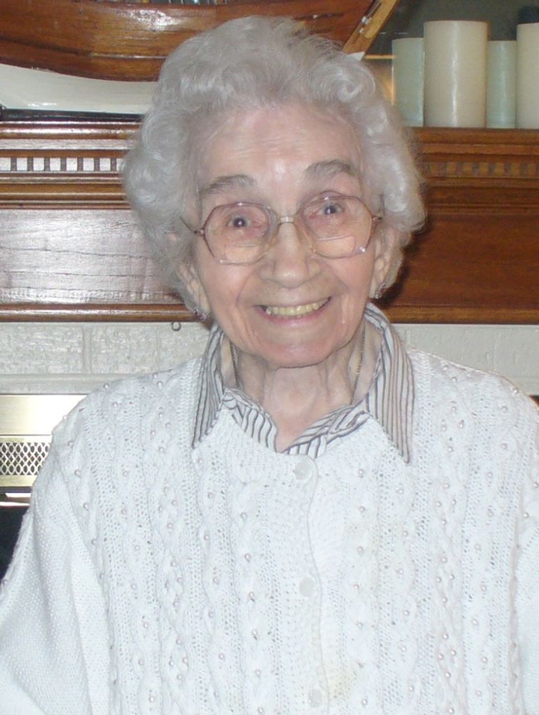 Ervin, Angelina Ubaldi