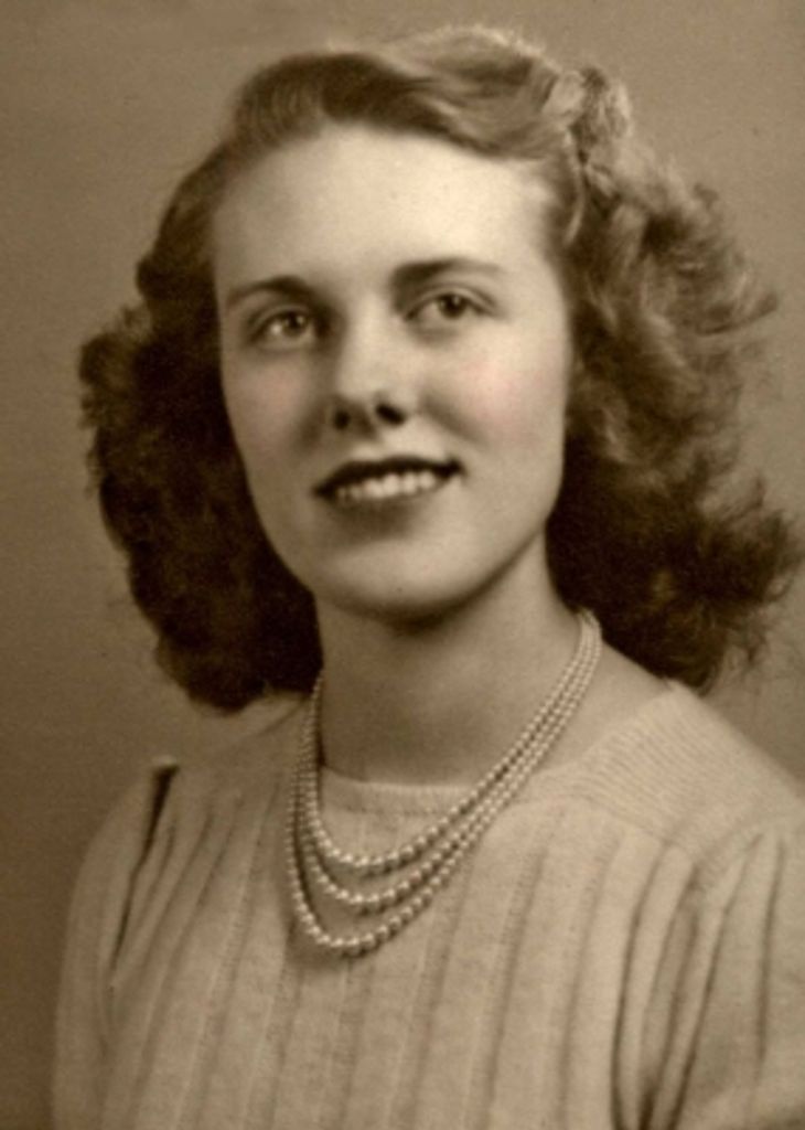 Beverly Standing Limburg