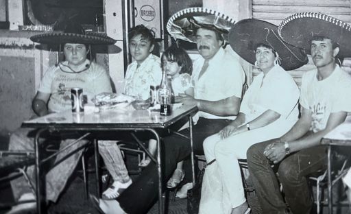 Jose Saenz photo gallery thumbnail 5 of 63