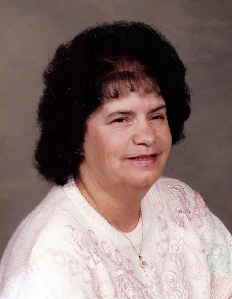 Helen Warner Profile Photo