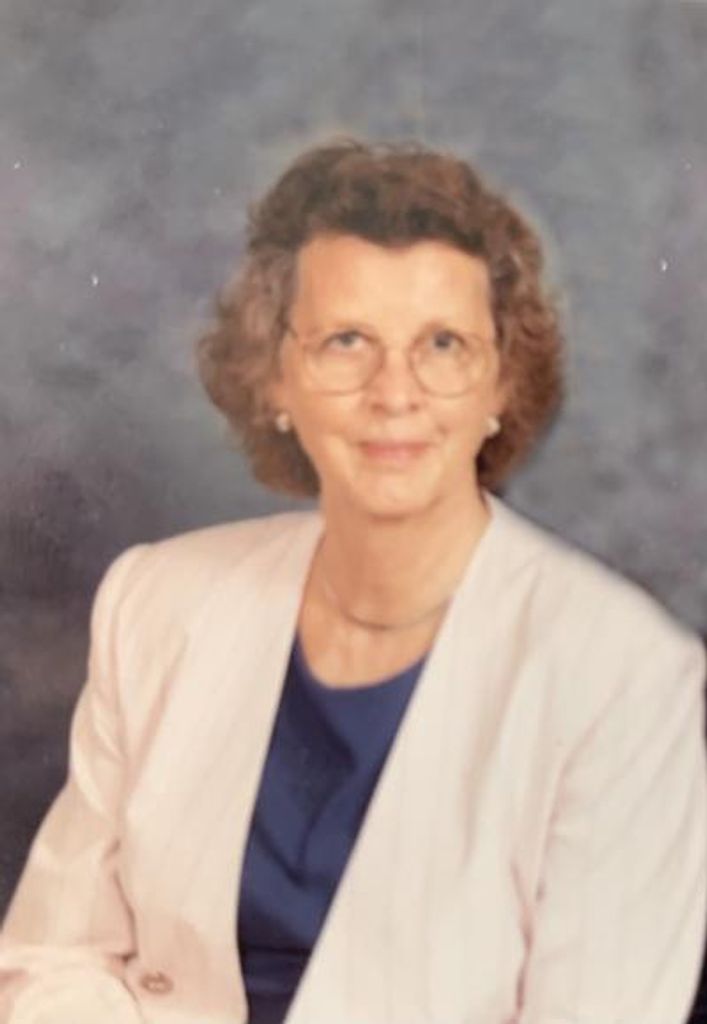 Evelyn Hoekstra