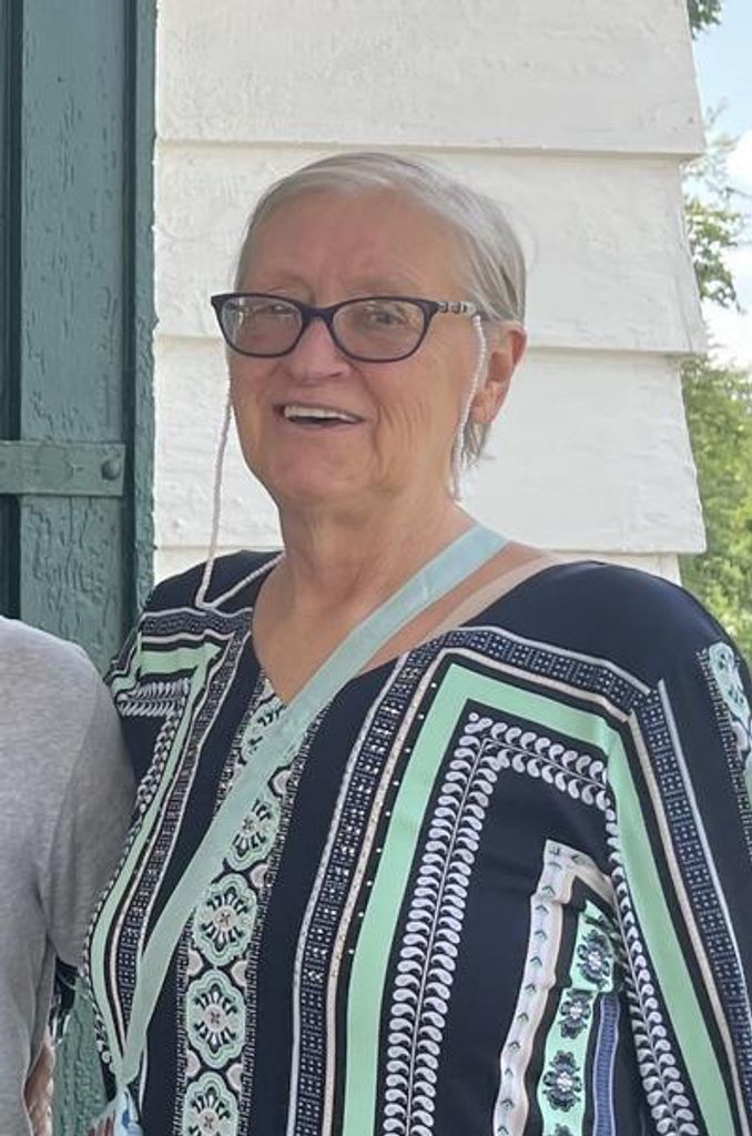 Carol Simpson Profile Photo