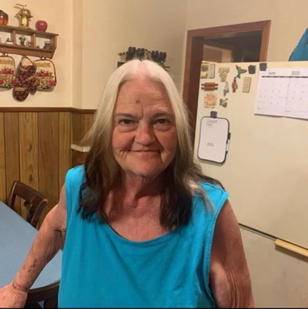 Leann Sue Tummons Profile Photo