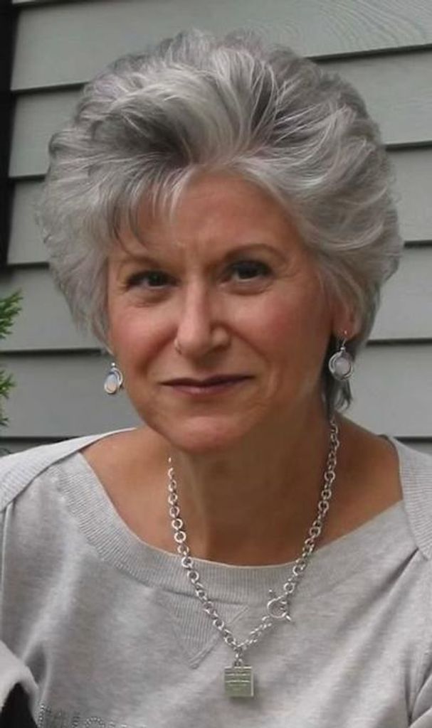 Anna Maria Vecchiarello Profile Photo