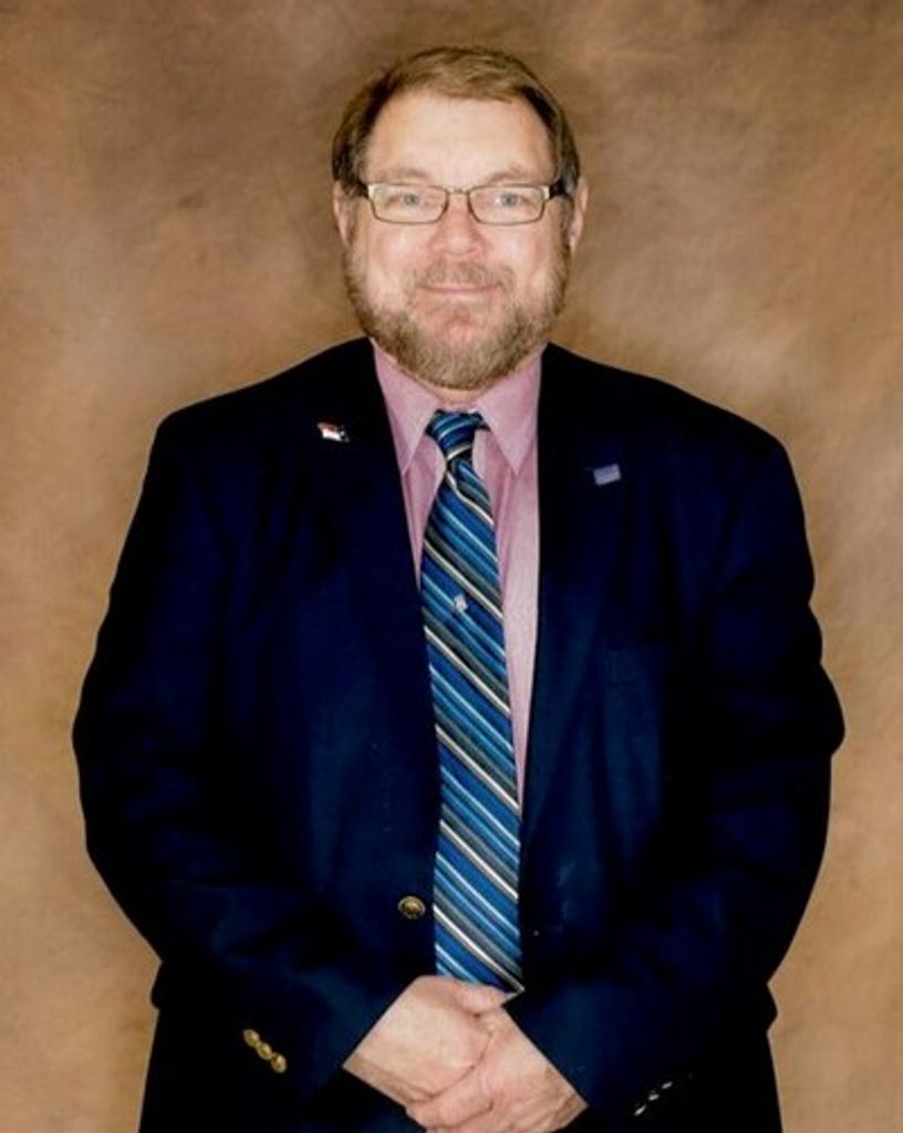 Dr. Farrell Dalton Ard