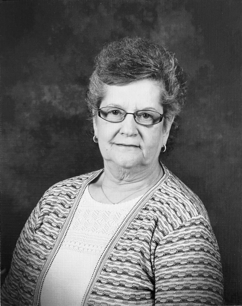 Carolyn Elaine (Datkuliak)  Deaton
