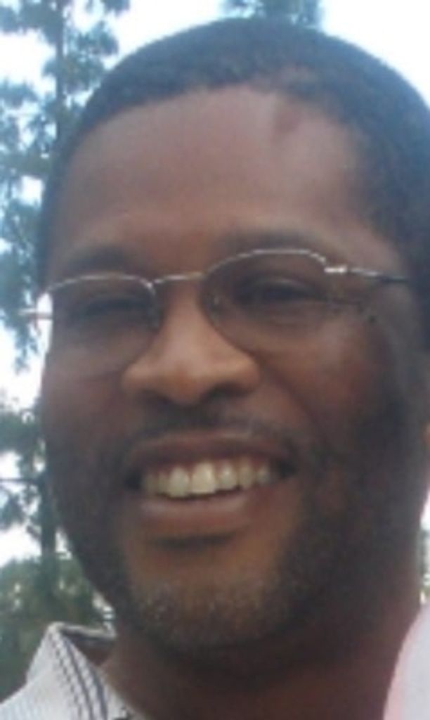 Derrick Lamarr Mitchell Profile Photo