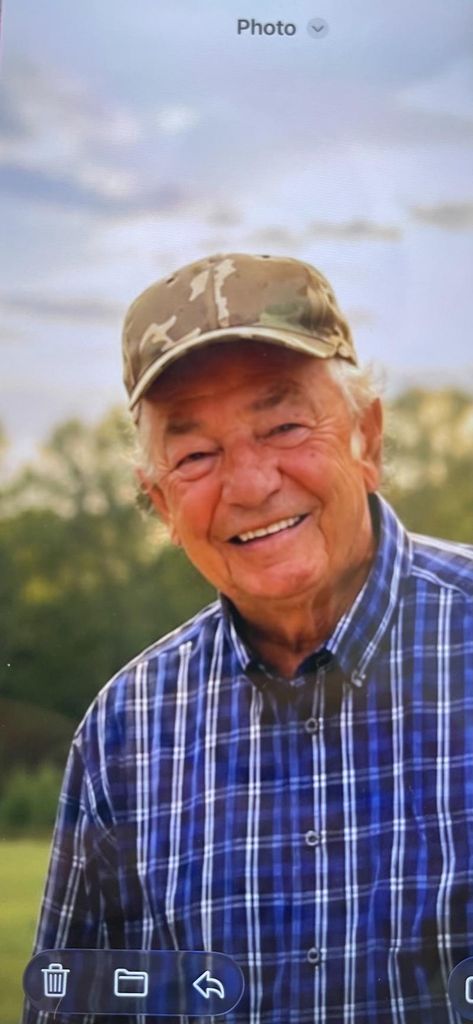 Wayne E. Busbee Profile Photo