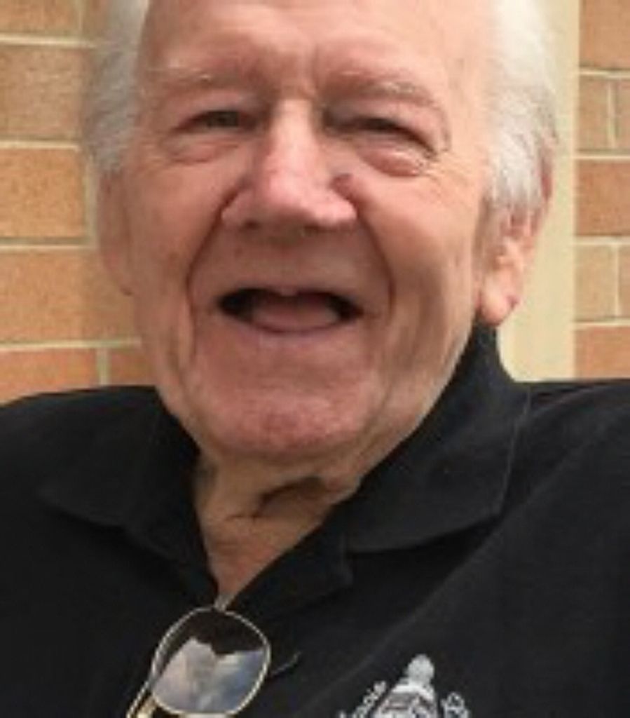 Tom E. Daly Profile Photo