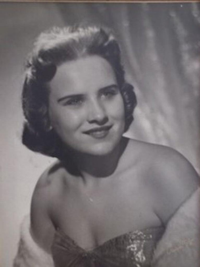 Barbara Weaver Ashcroft Profile Photo
