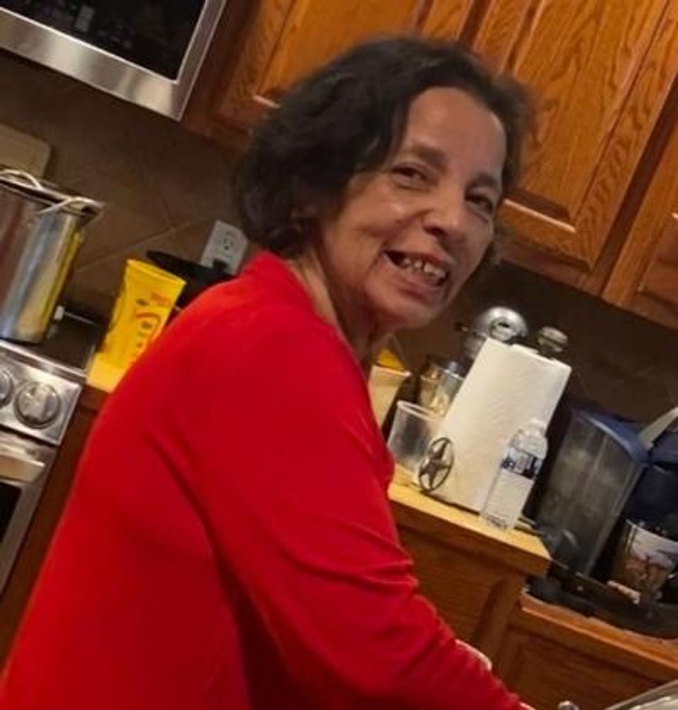 Connie Huizar Profile Photo