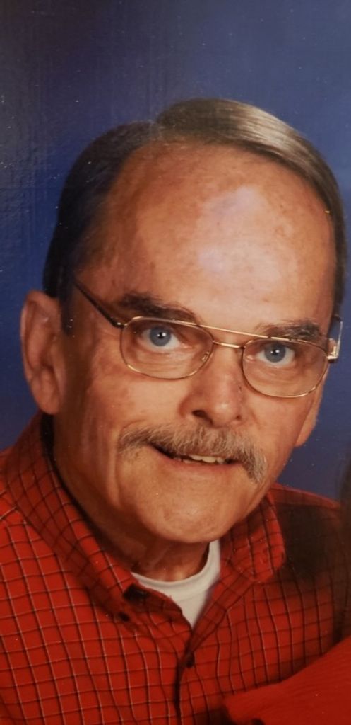 Robert "Bob" Glover, Jr. Profile Photo