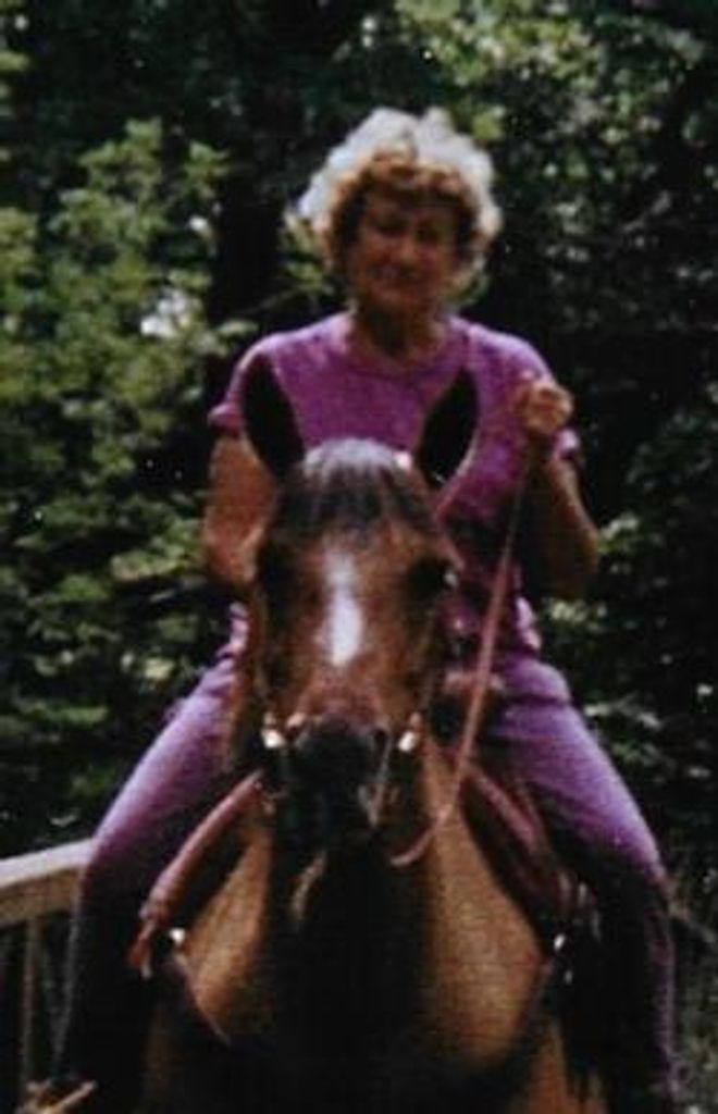 Opal Belle Smith Profile Photo