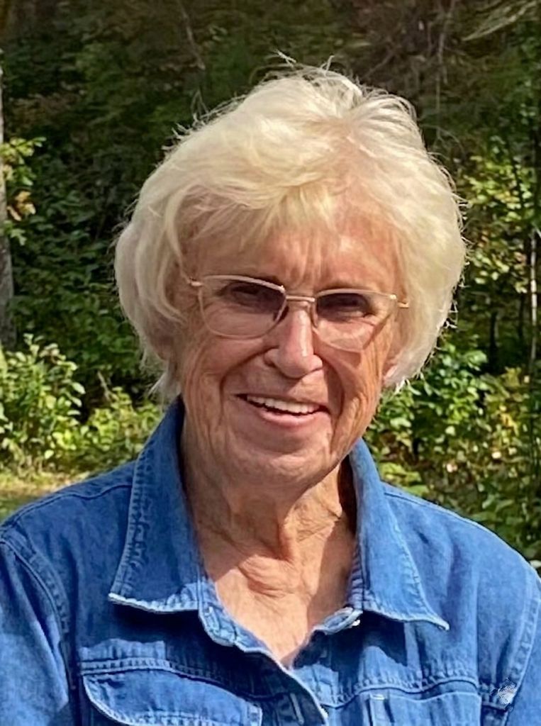 Gloria Patricia Small Profile Photo
