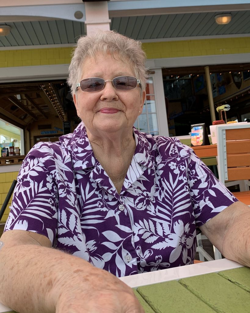 Carolyn "Carole" Ann Roe Profile Photo