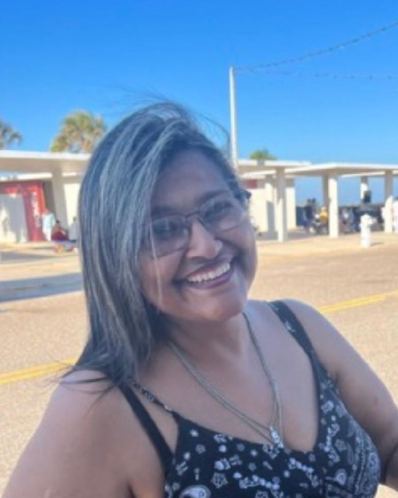 Diane Hernandez Barron Profile Photo
