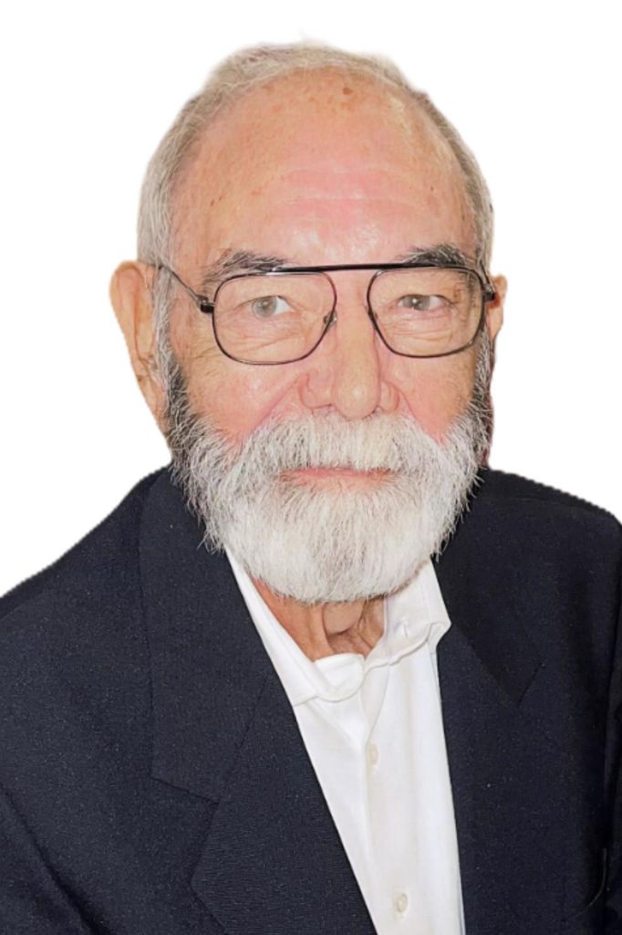 Arnulfo Bueno Profile Photo