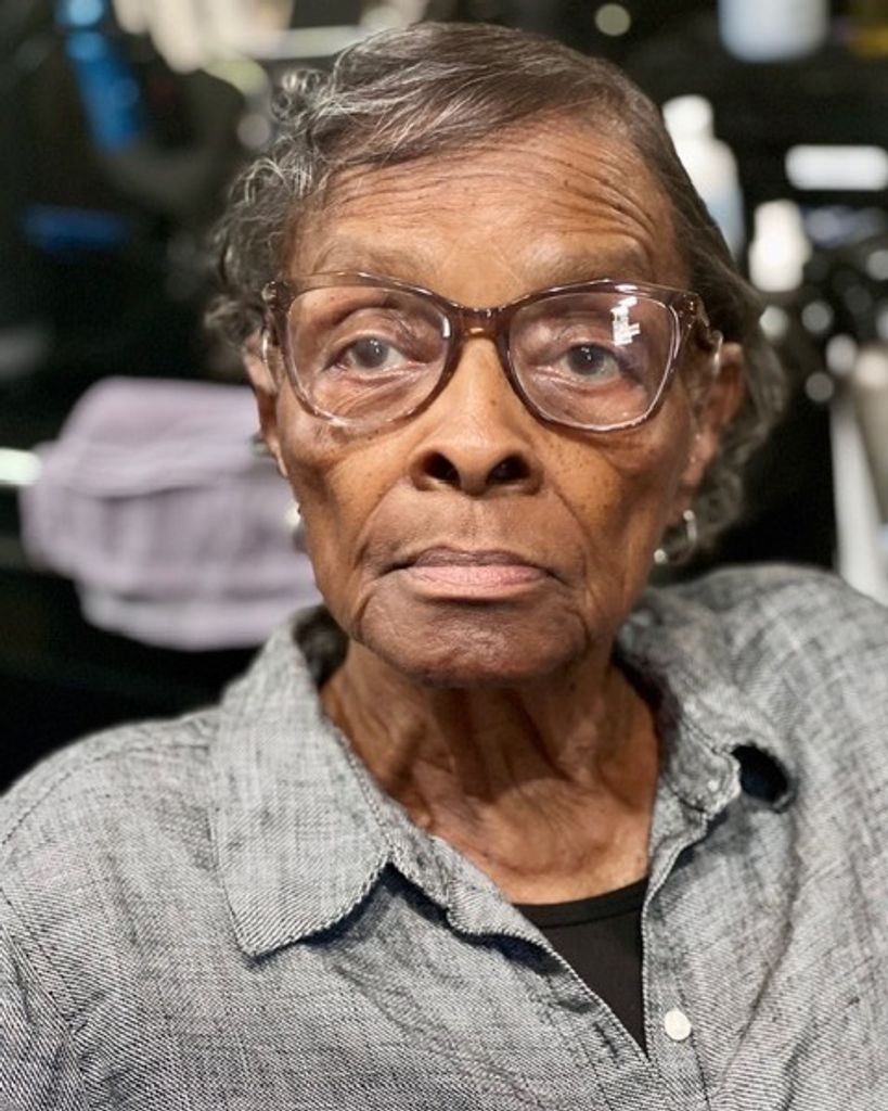 Lillie Ford Profile Photo