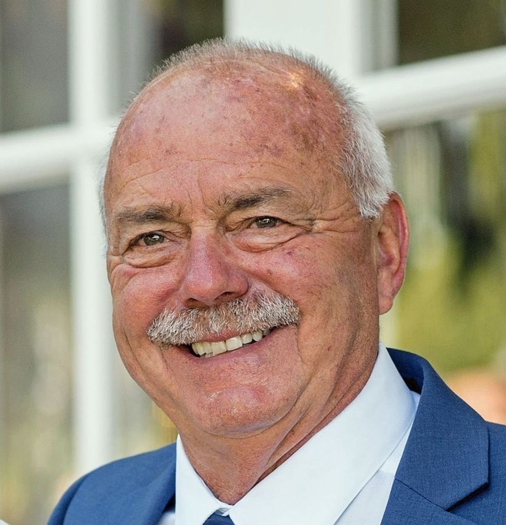 Gary Lee Salata Profile Photo