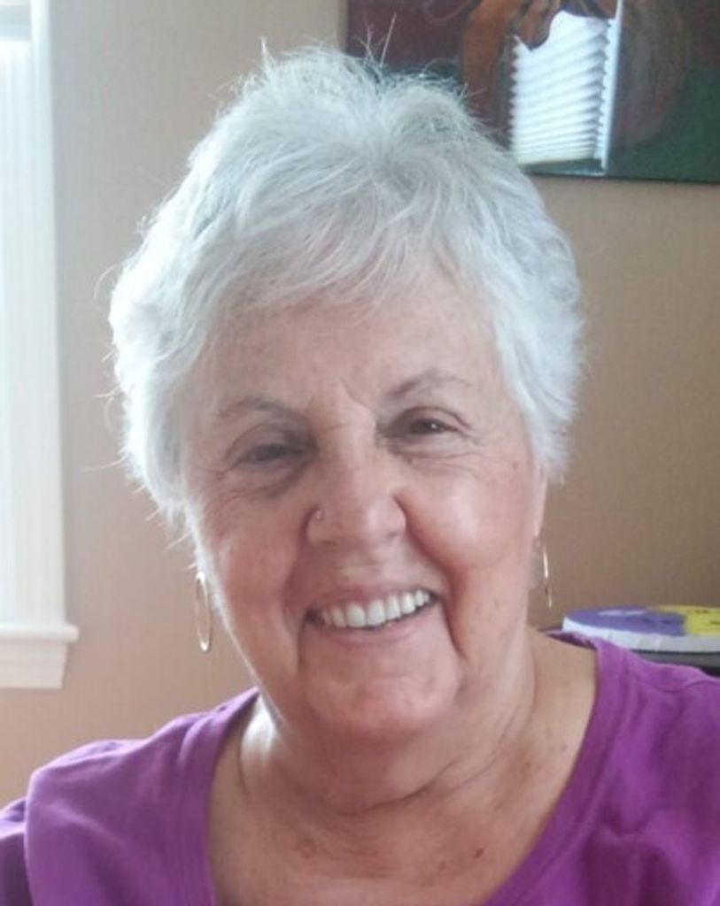 Madelyn Paquet Profile Photo