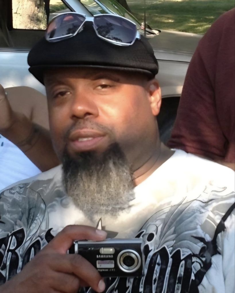 James Maurice Day Profile Photo