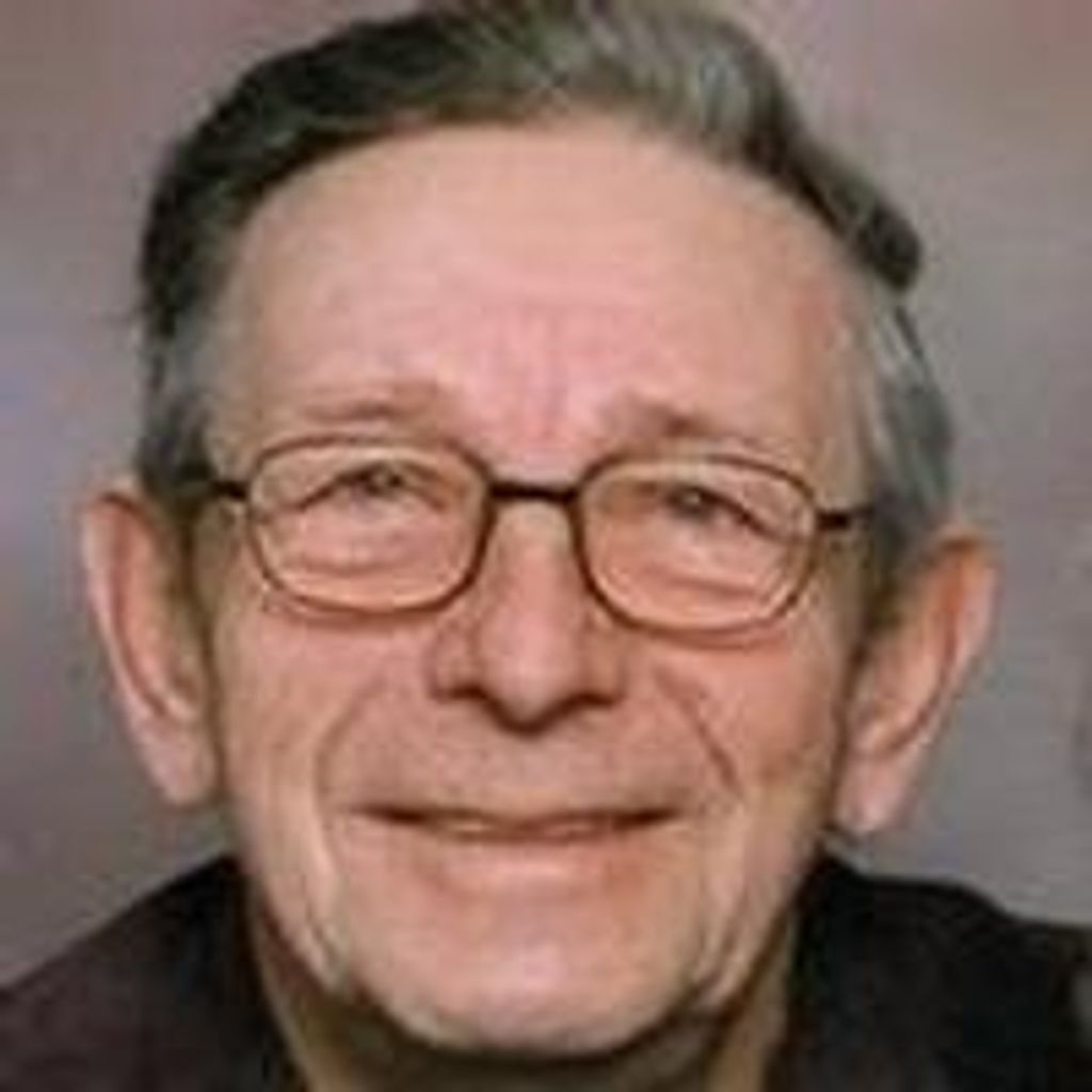 Raymond Eugene Noykos