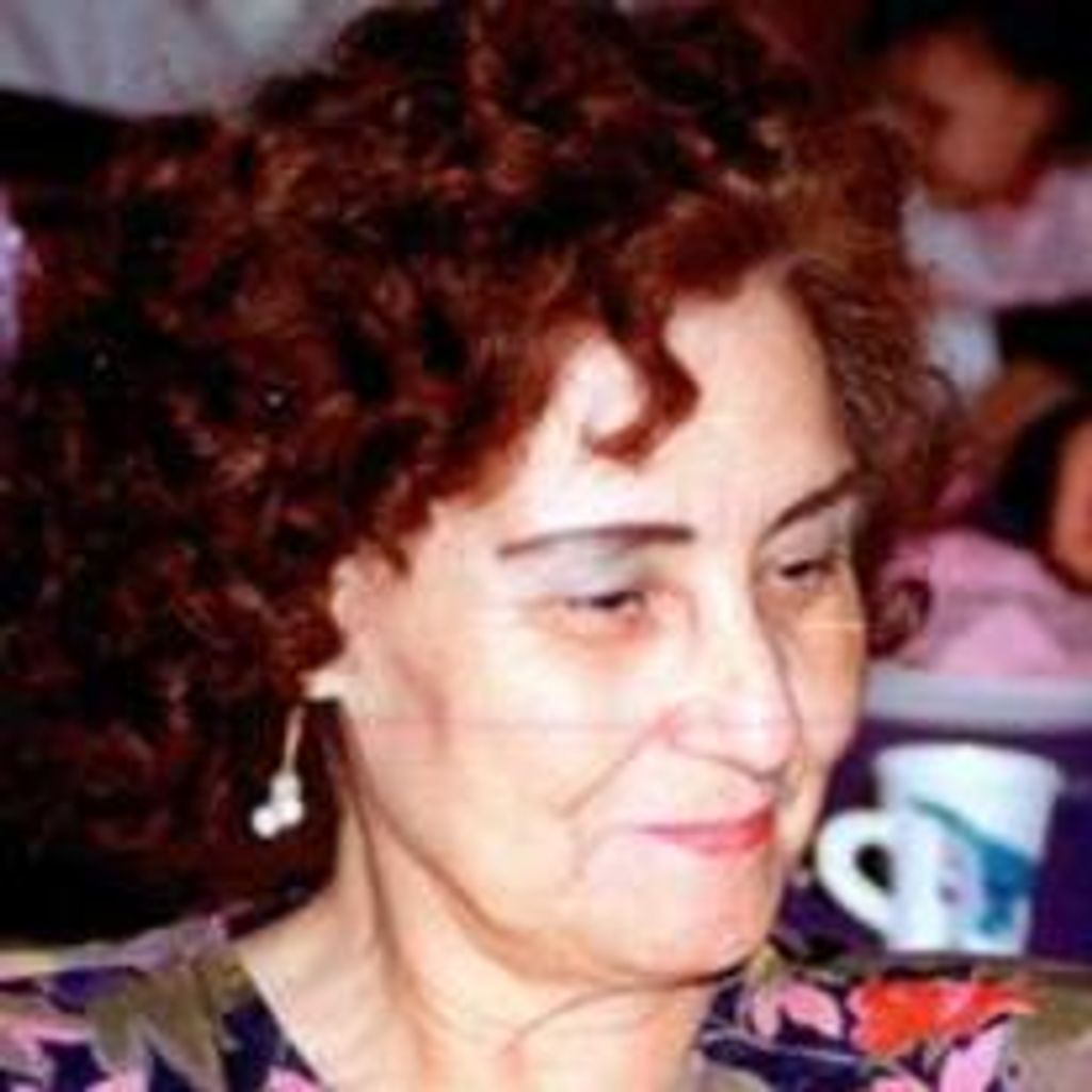 Angela Mendoza Castro