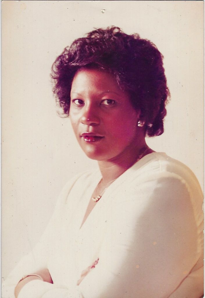 Marilyn  L-Tanya Sizemore-Jones