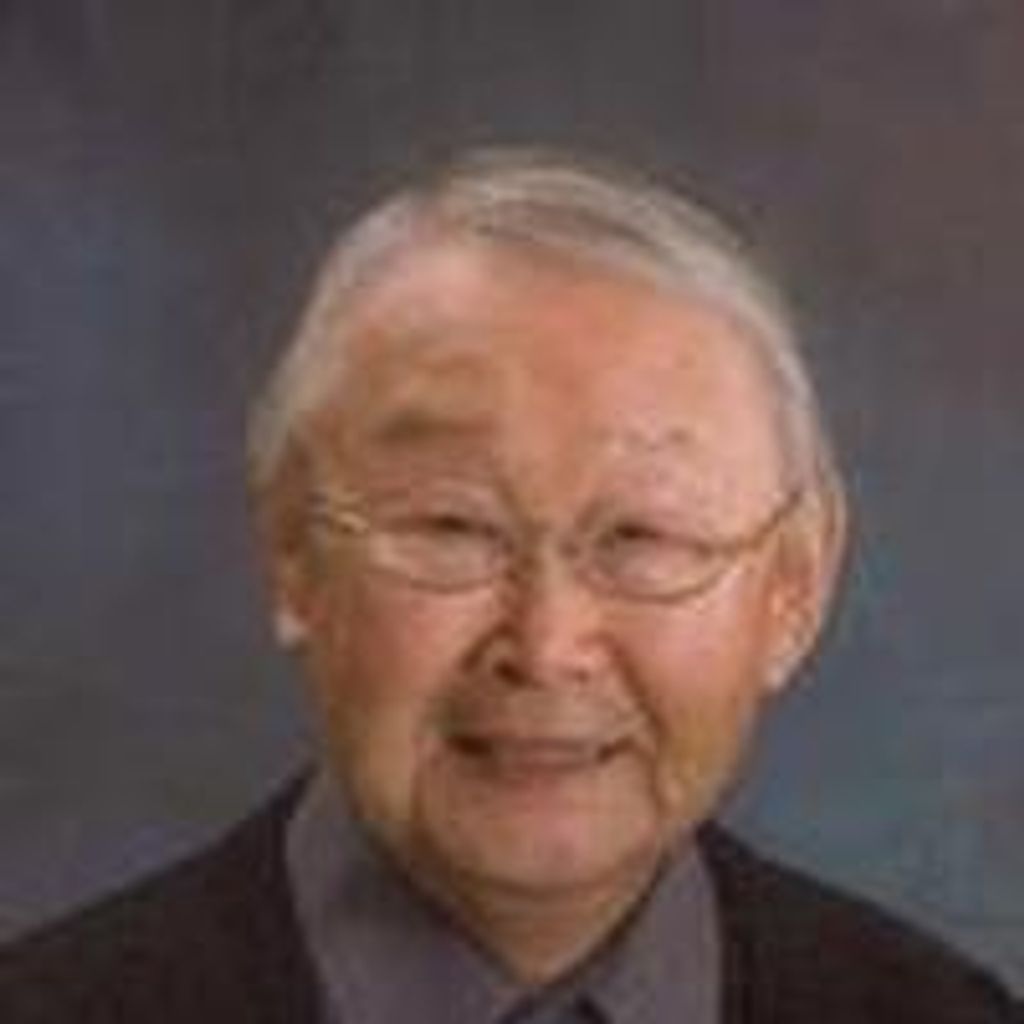 Lloyd  Susumu Yoshioka