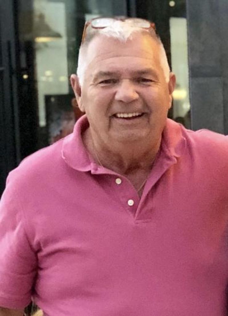 Richard Cabral Profile Photo