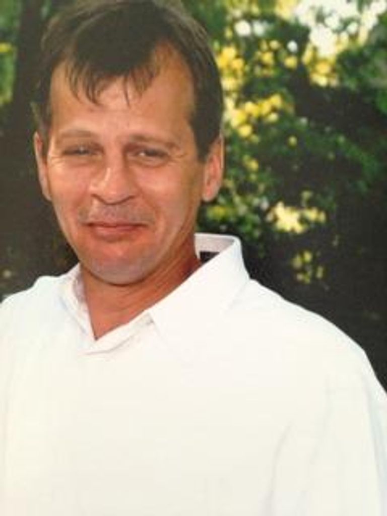 Timothy L Christopher
