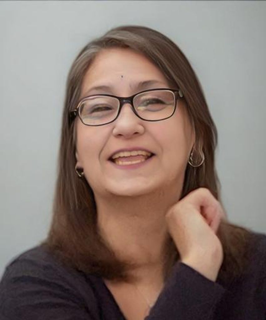 Susan Ildigo Thomas Profile Photo