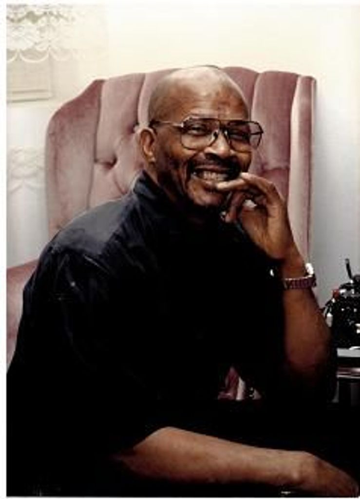 Mr. Lascelles Robinson Profile Photo