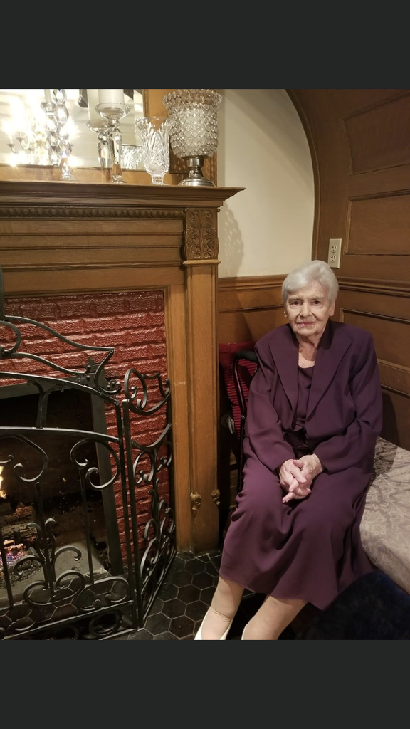 Christiane Linebarier