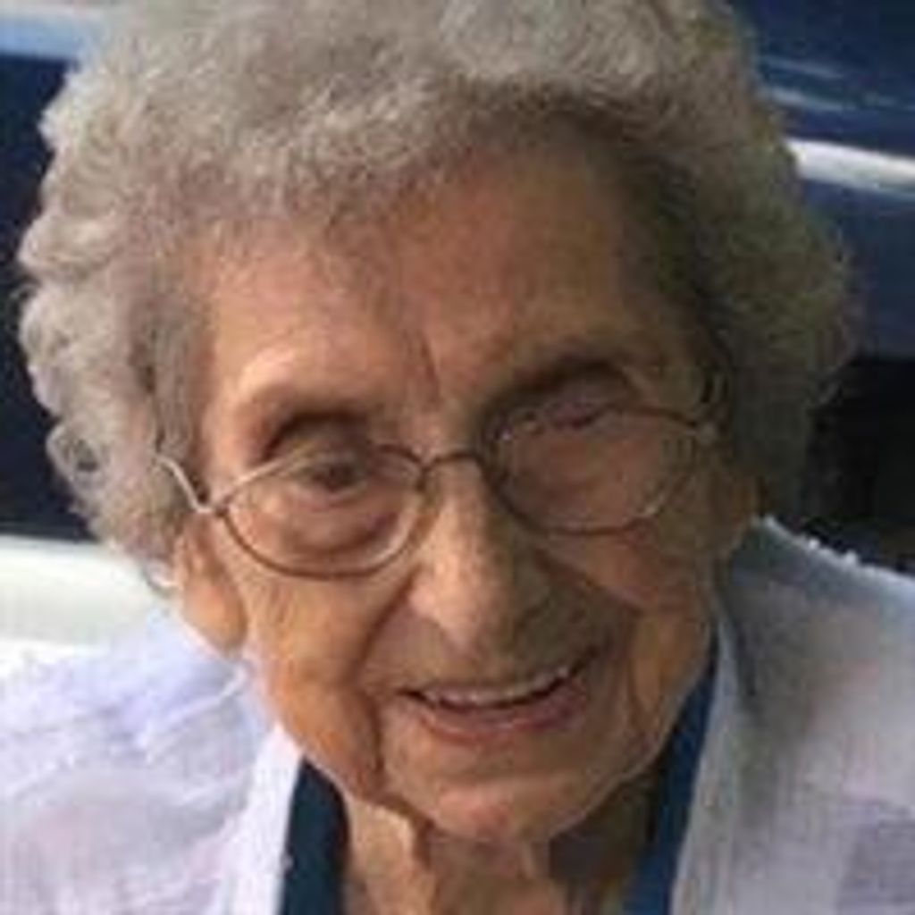 Lottie Belle Latty (Courtesy) Profile Photo