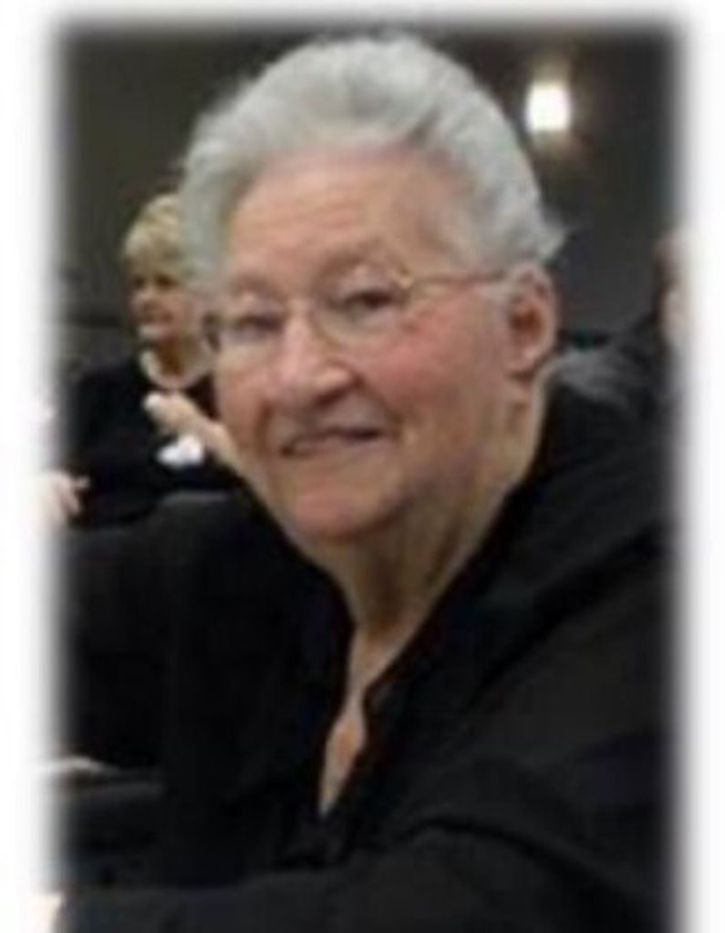 Alice Fern (Niswander)  Lucas