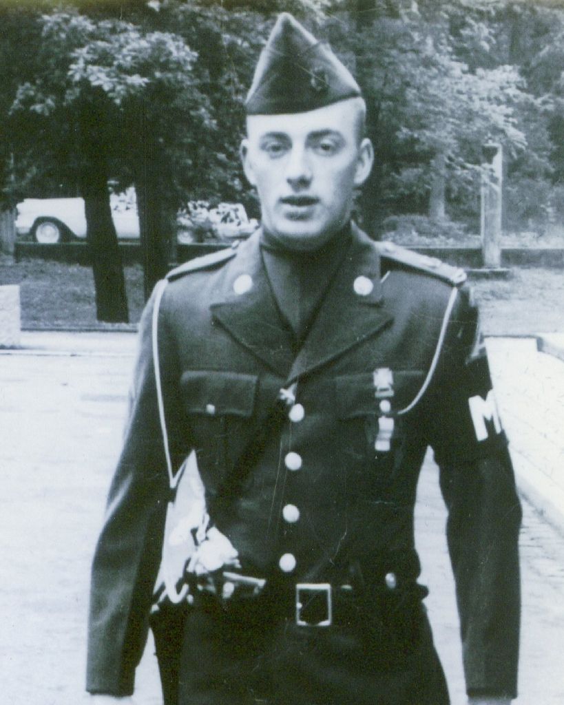Louis Alvin Knapp Profile Photo