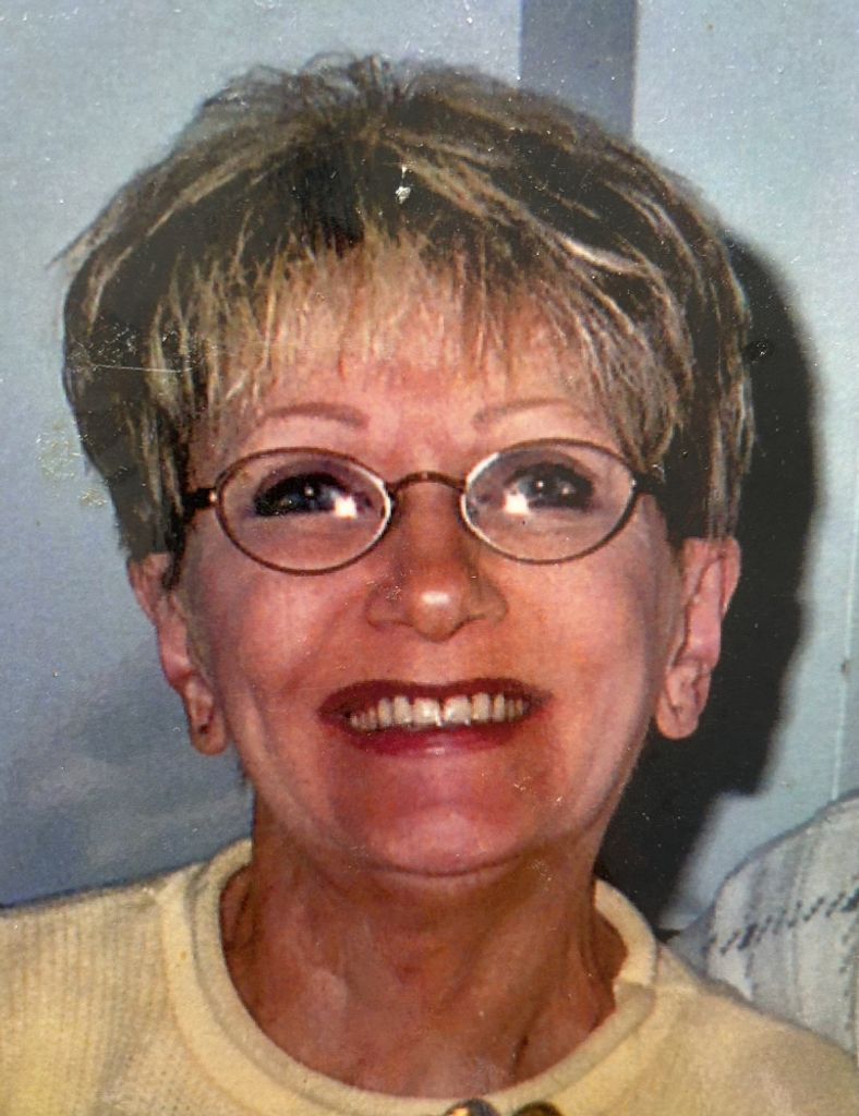 Lorraine Patricia Mcgill