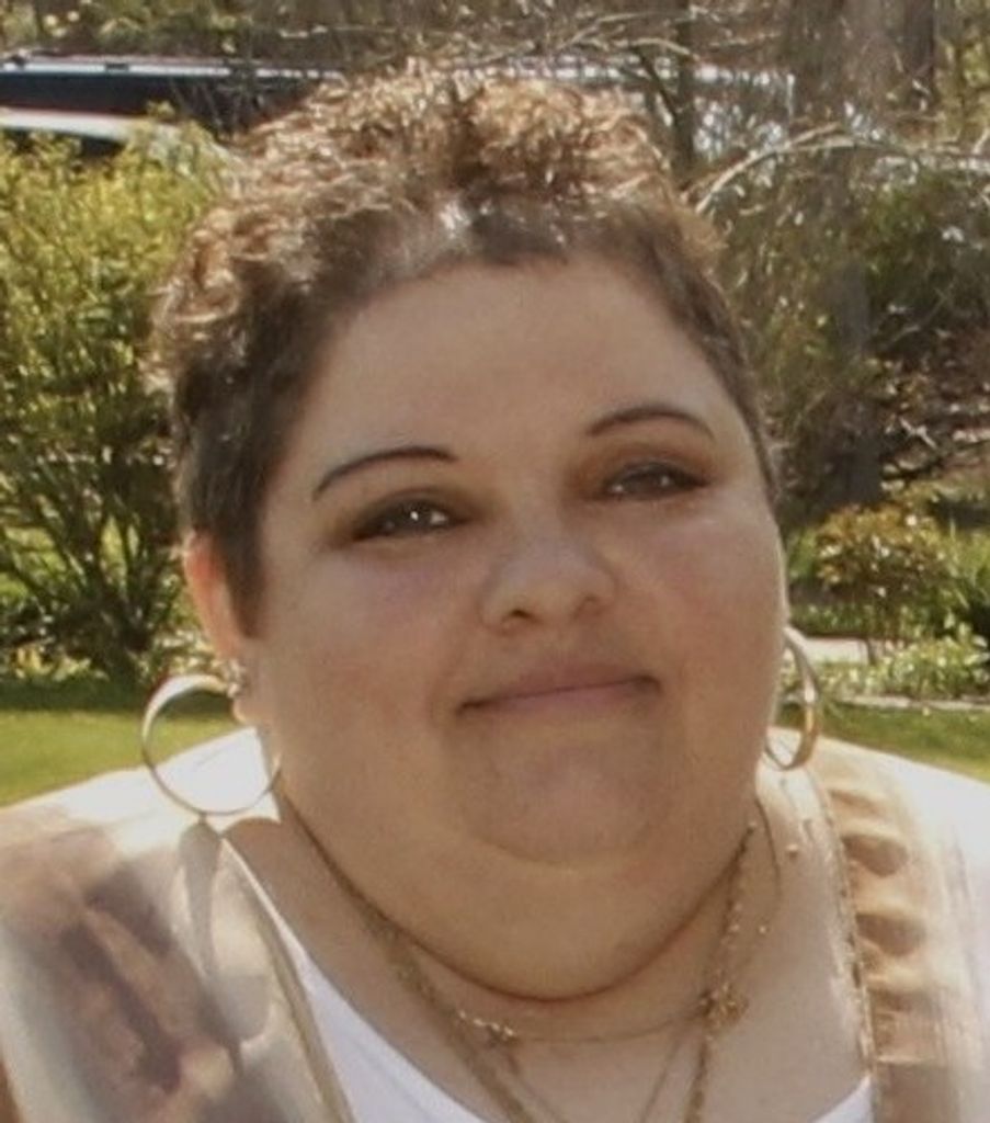 Julie Lynn Young Profile Photo