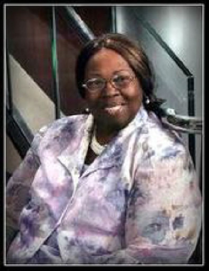 Sally M Davis Profile Photo