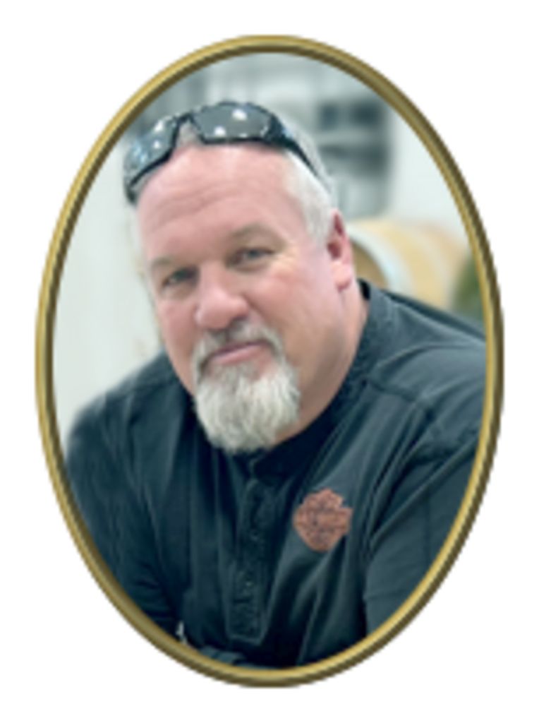 Lee Van Landeghem Profile Photo