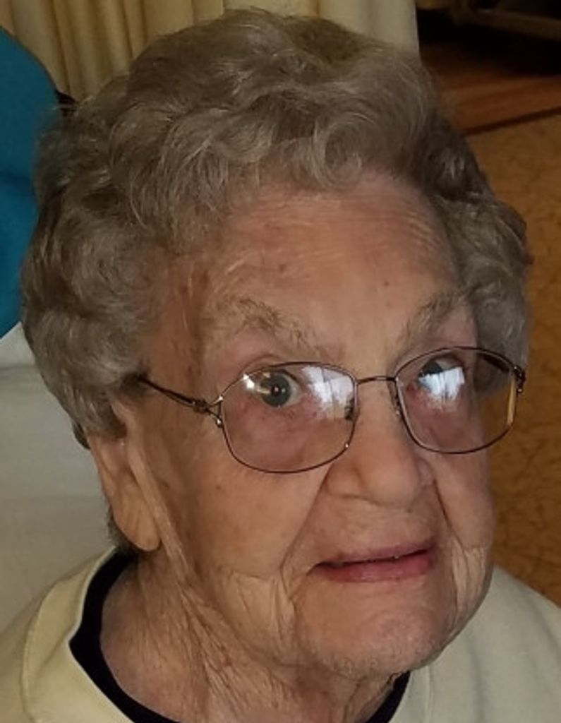 Evelyn L. Gorra Profile Photo